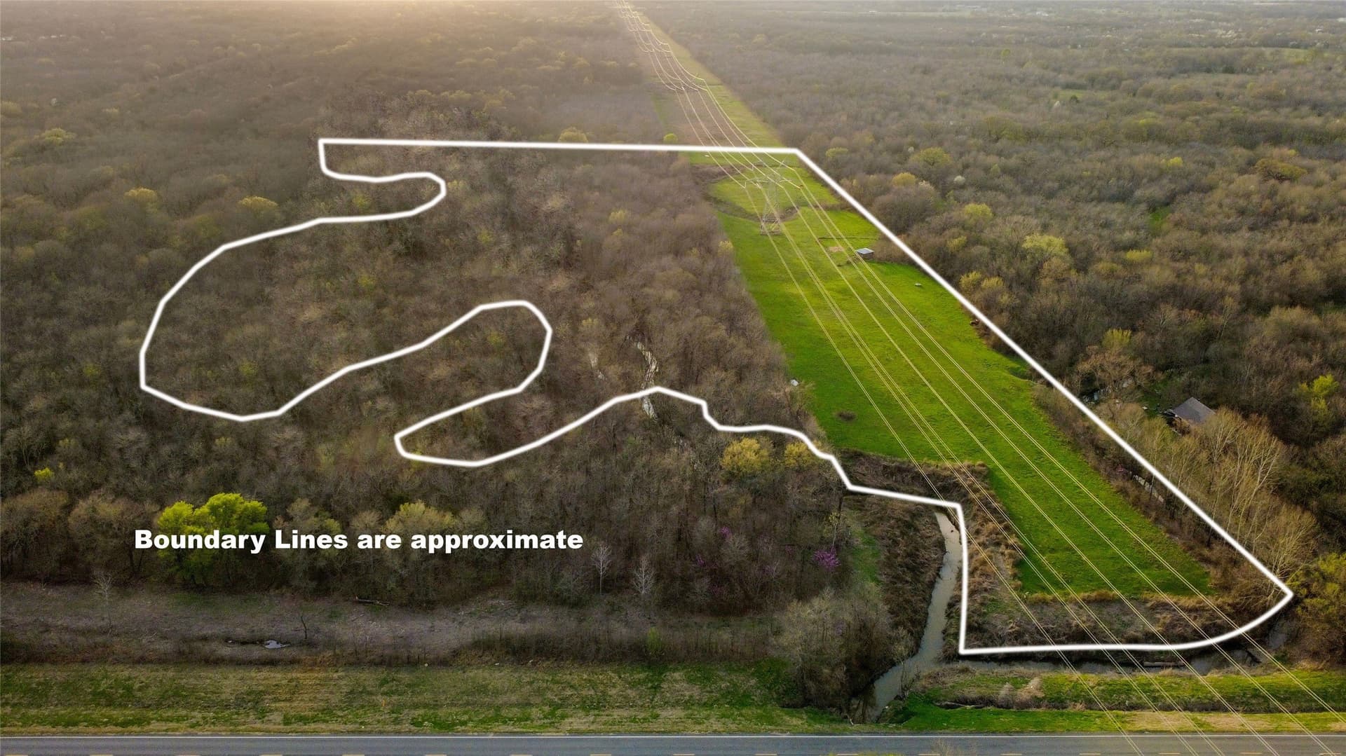 30.4 acres in Hunt County