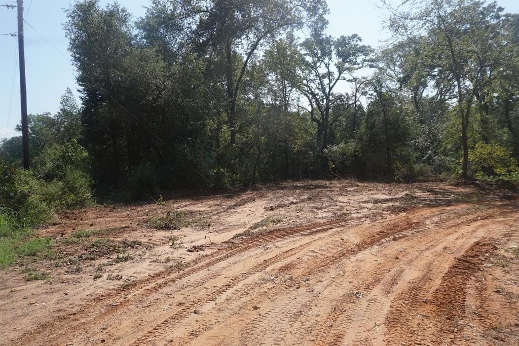 25.84 acres in ANDERSON County