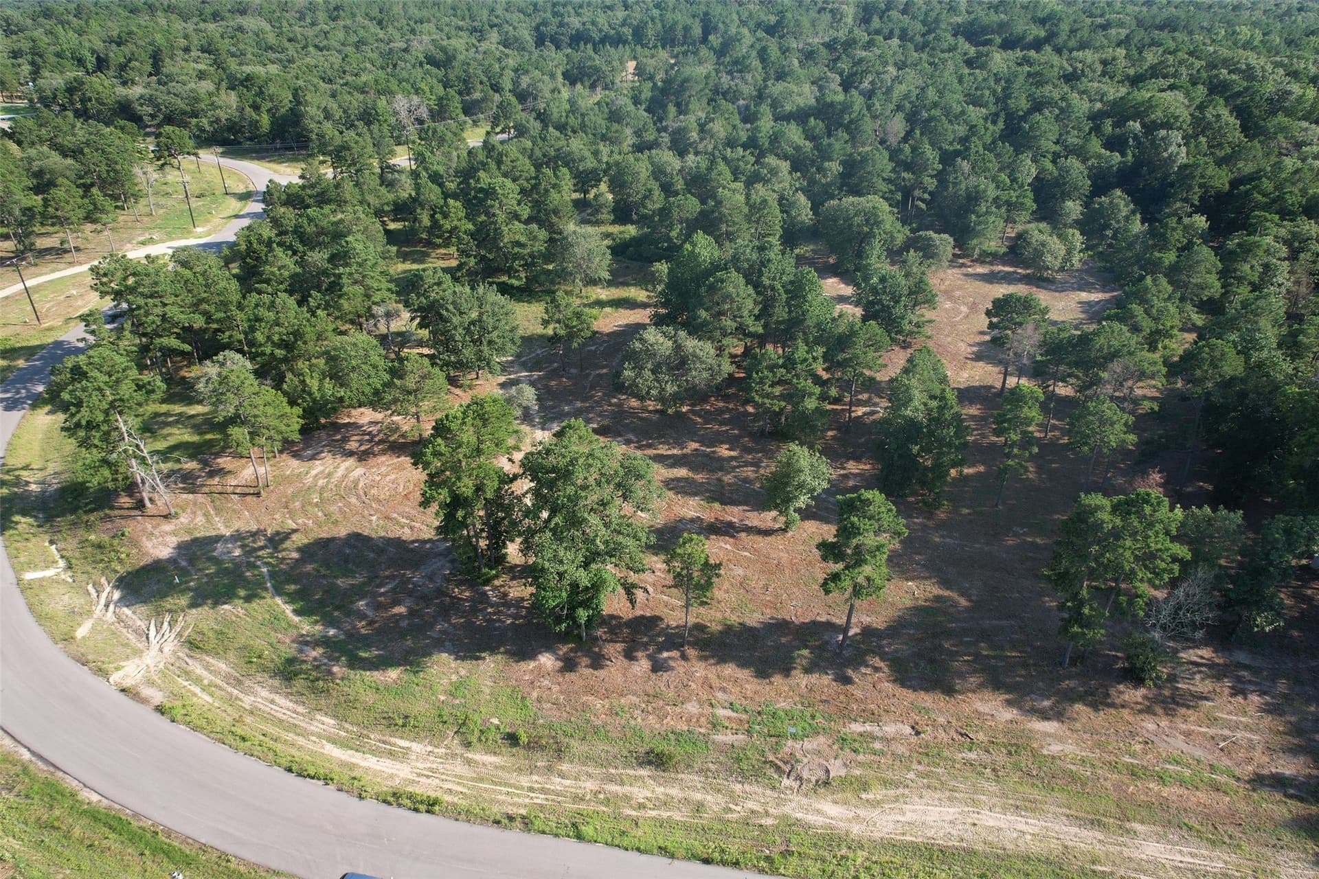 3.04 acres in Henderson County