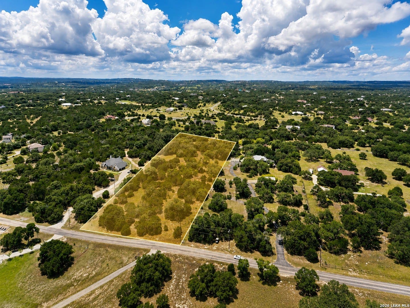 5 acres in Kendall County