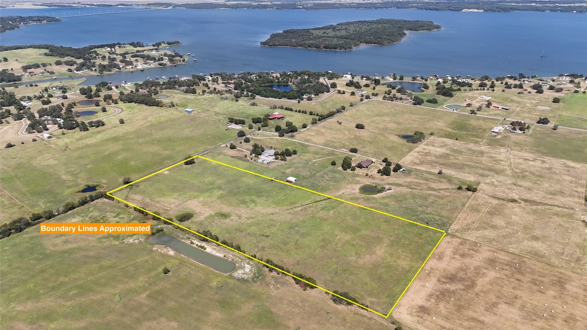 20 acres in Navarro County
