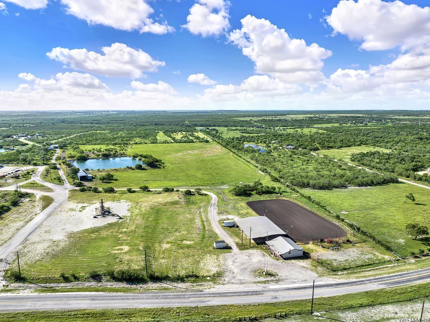 41.76 acres in Karnes County