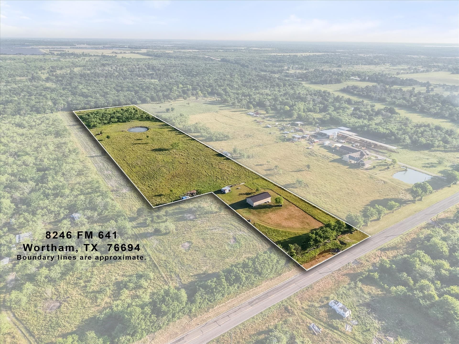 10.18 acres in Navarro County