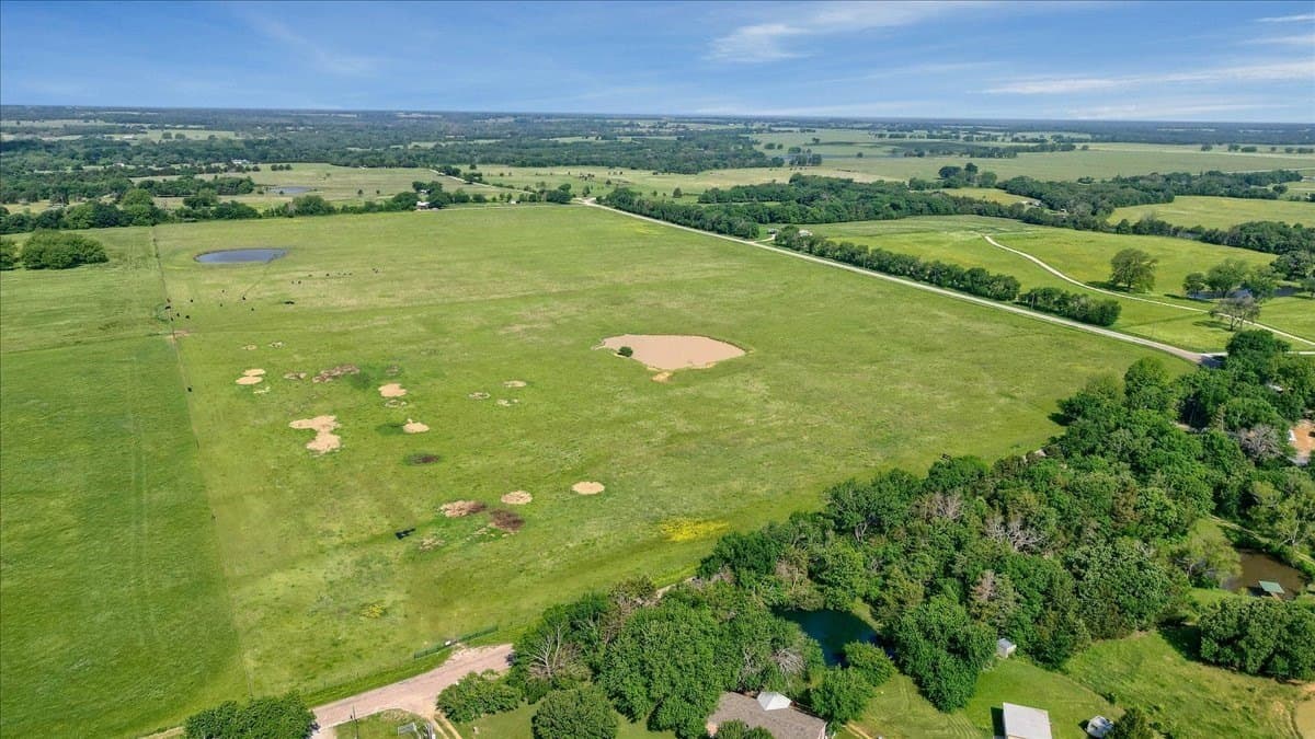 56.62 acres in Grayson County