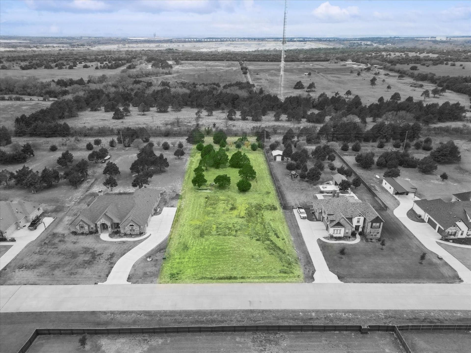 0.99 acres in Ellis County