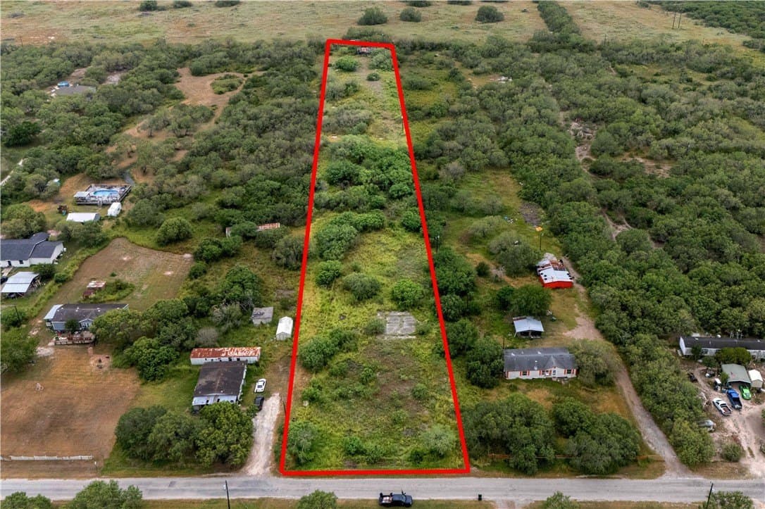 3.36 acres in Kleberg County
