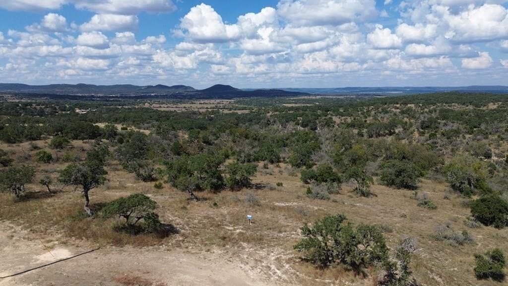10 acres in Bandera County