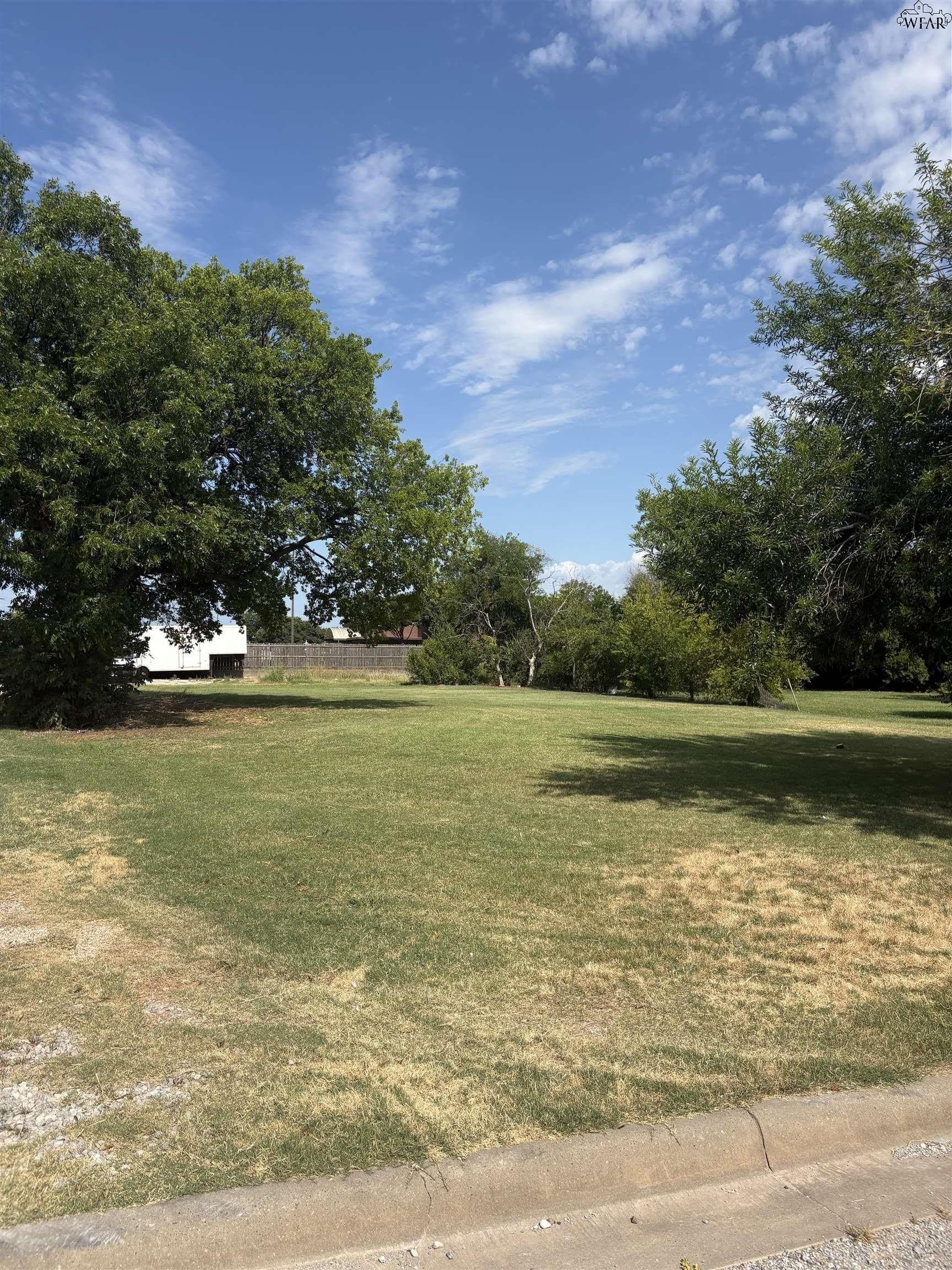 0.25 acres in Wichita County