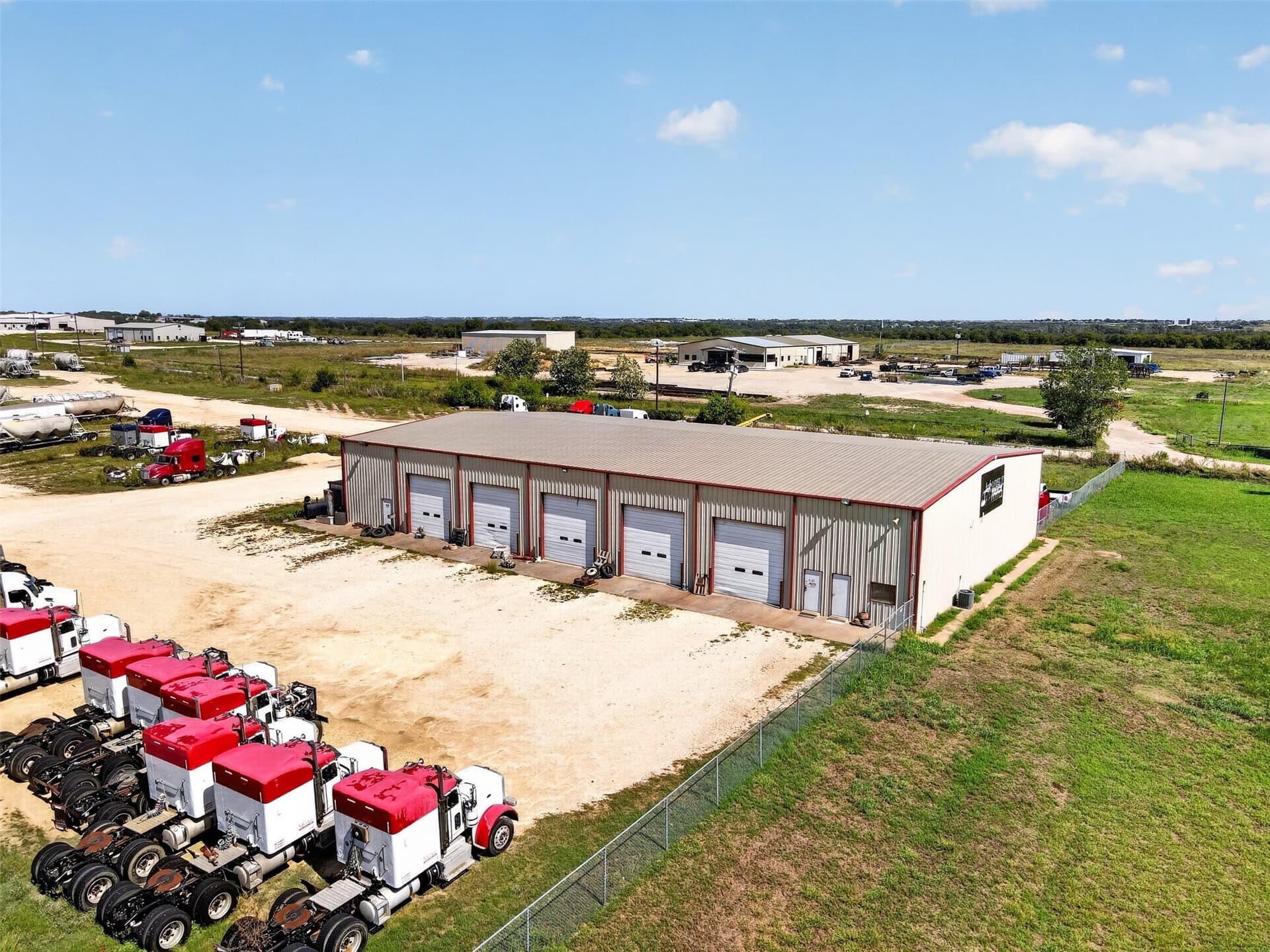 3670 W Highway 67