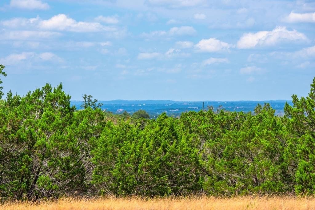 140.28 acres in Gillespie County
