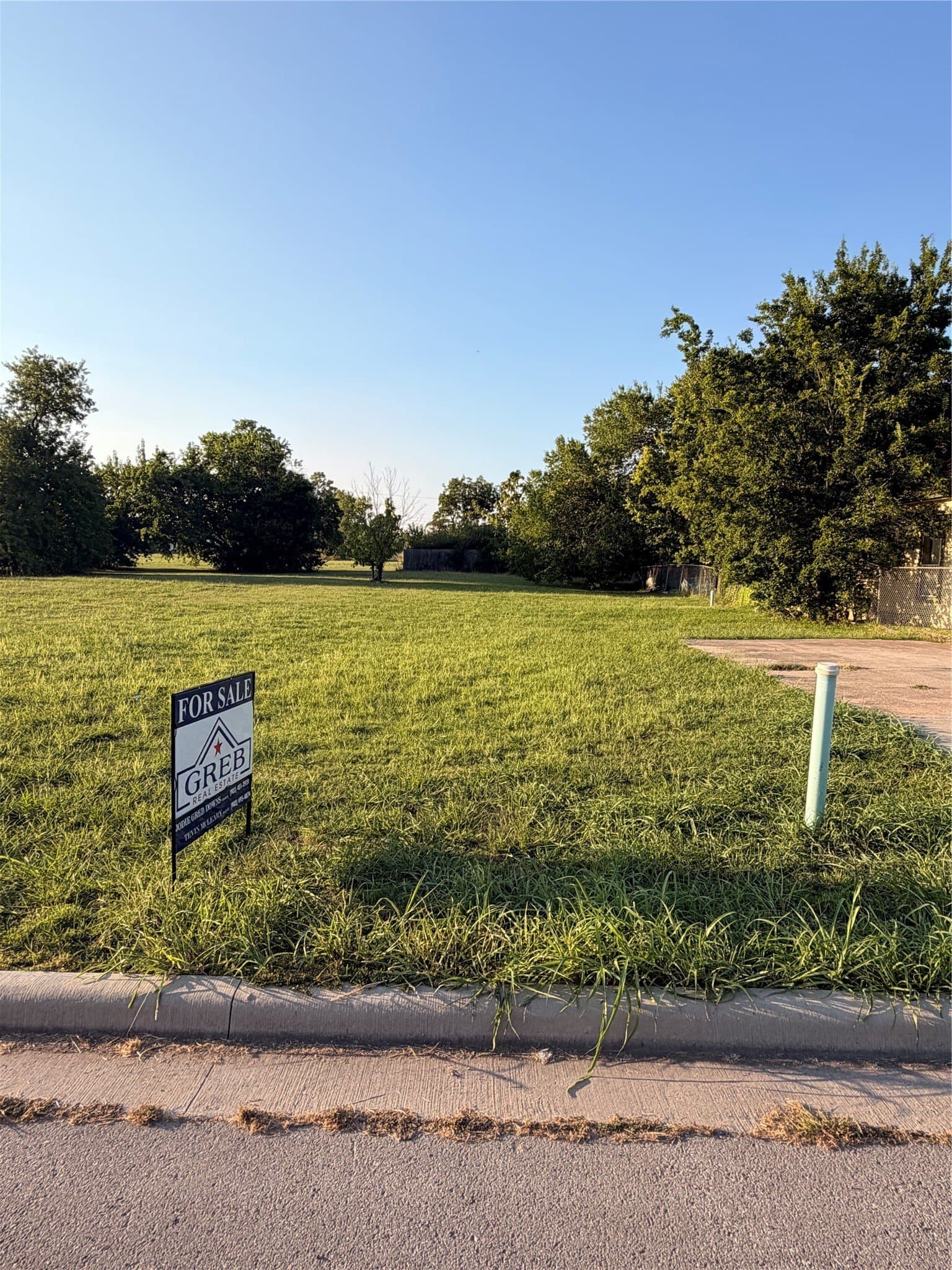 0.18 acres in Hunt County