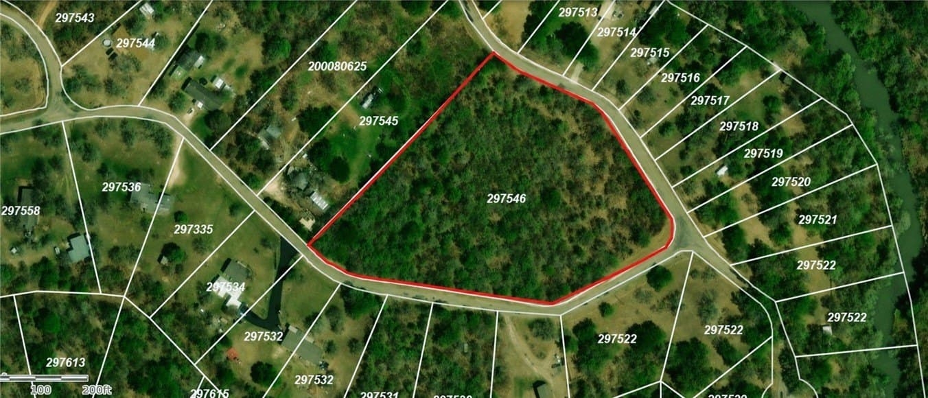 4.51 acres in Nueces County