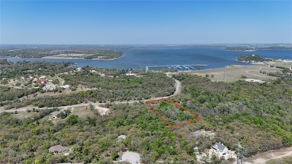 2.5 acres in Tarrant County