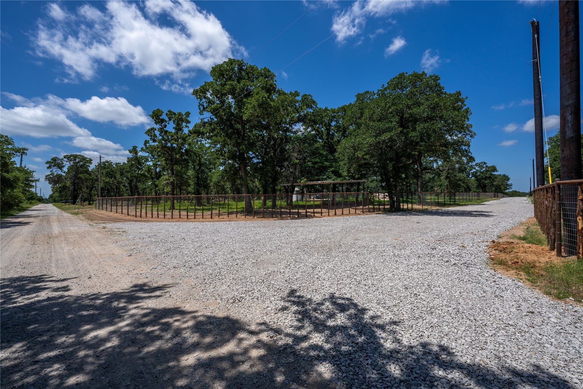 10 acres in Parker County