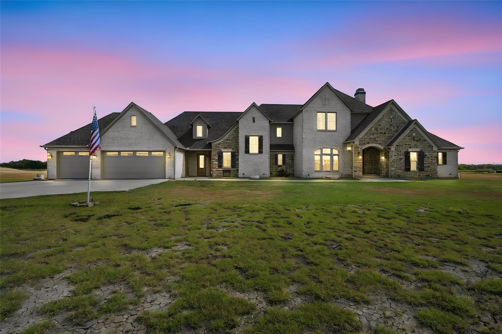 12.64 acres in Ellis County