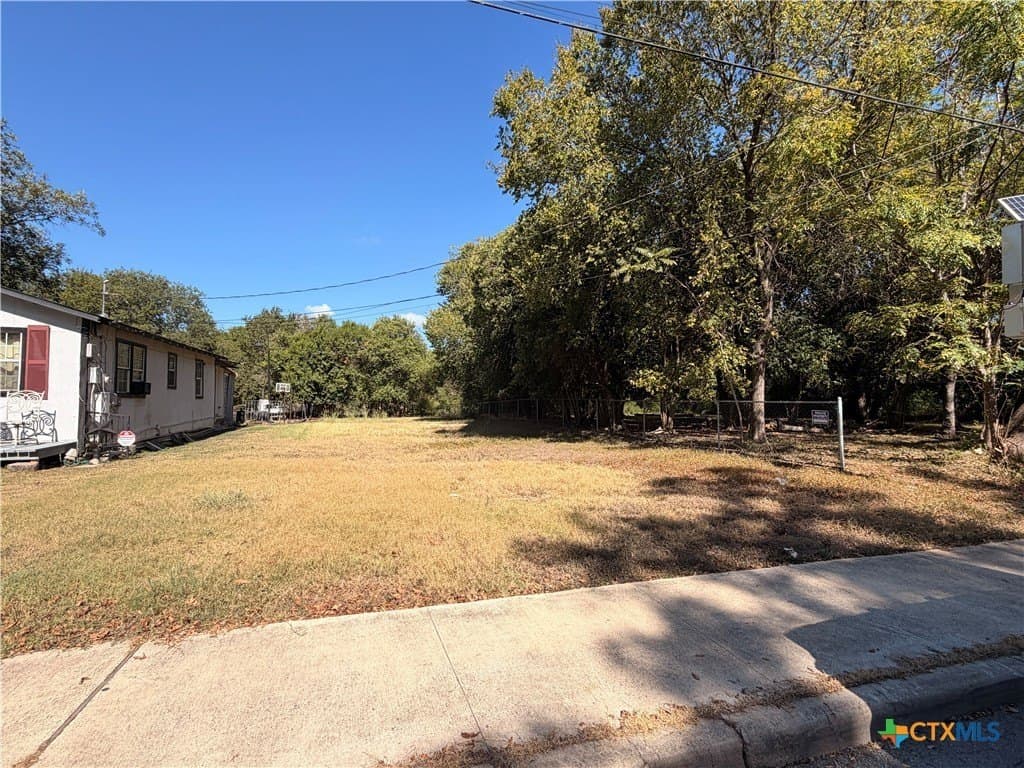 0.16 acres in Hays County