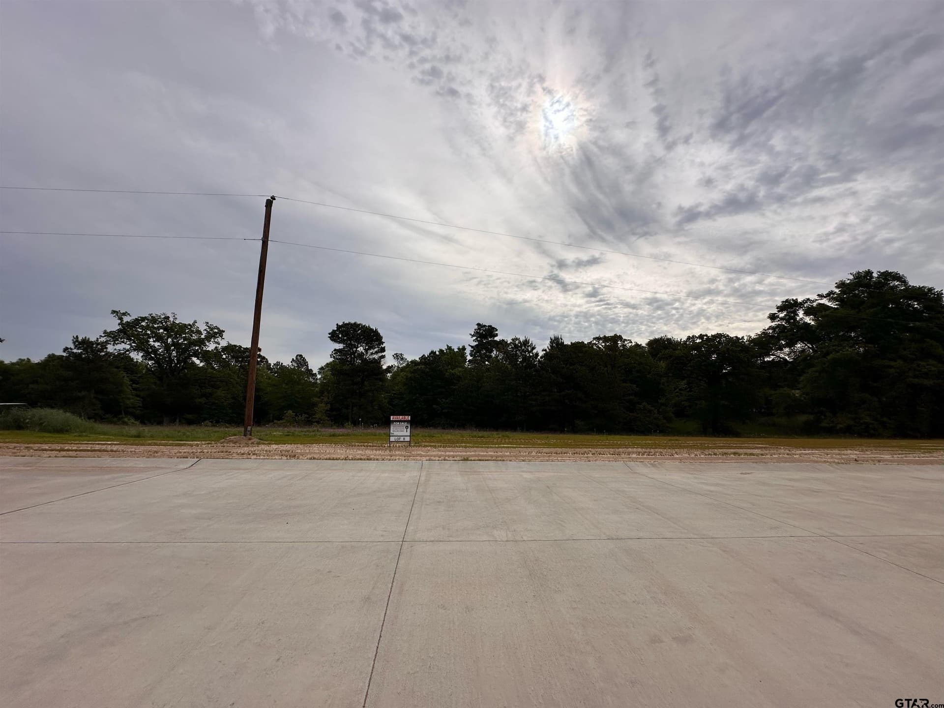 0.59 acres in Smith County