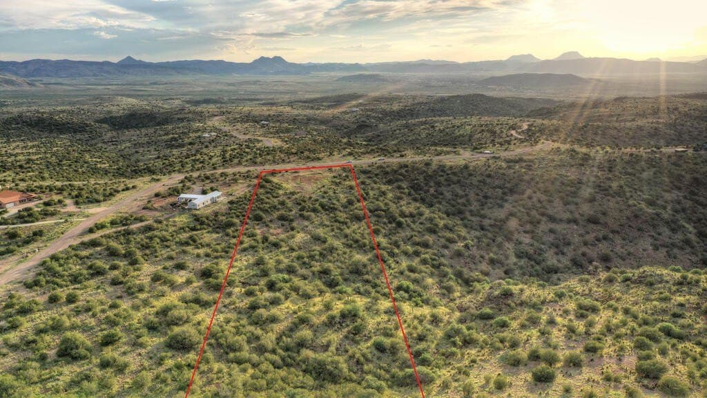 10 acres in Brewster County