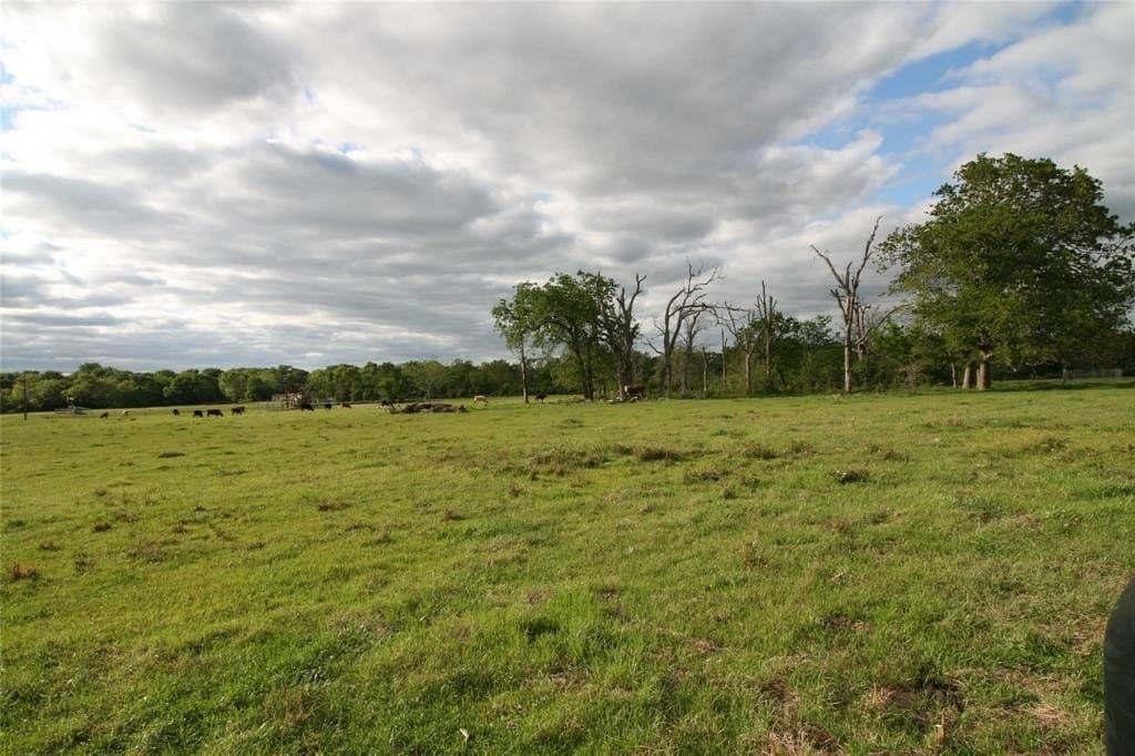 10.17 acres in Van Zandt County
