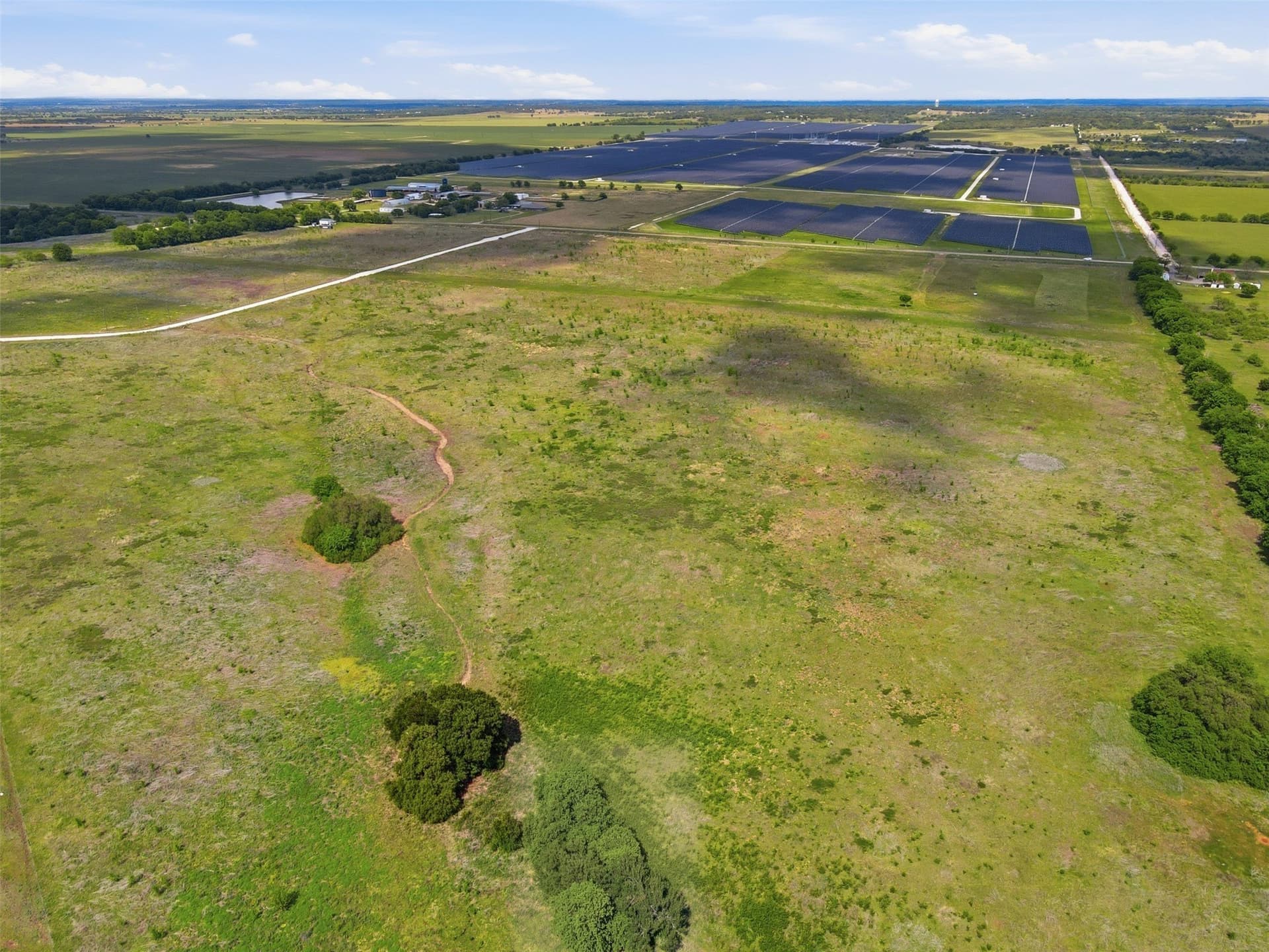 10.72 acres in Hill County