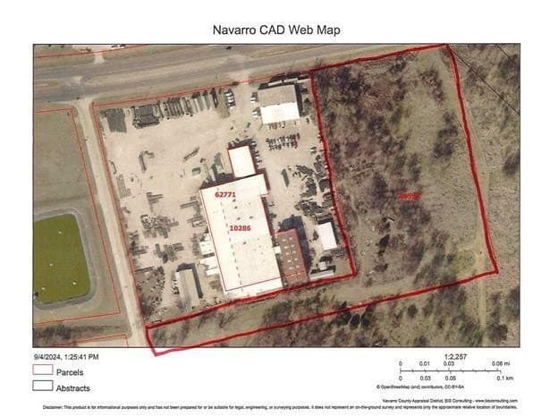 9.85 acres in Navarro County