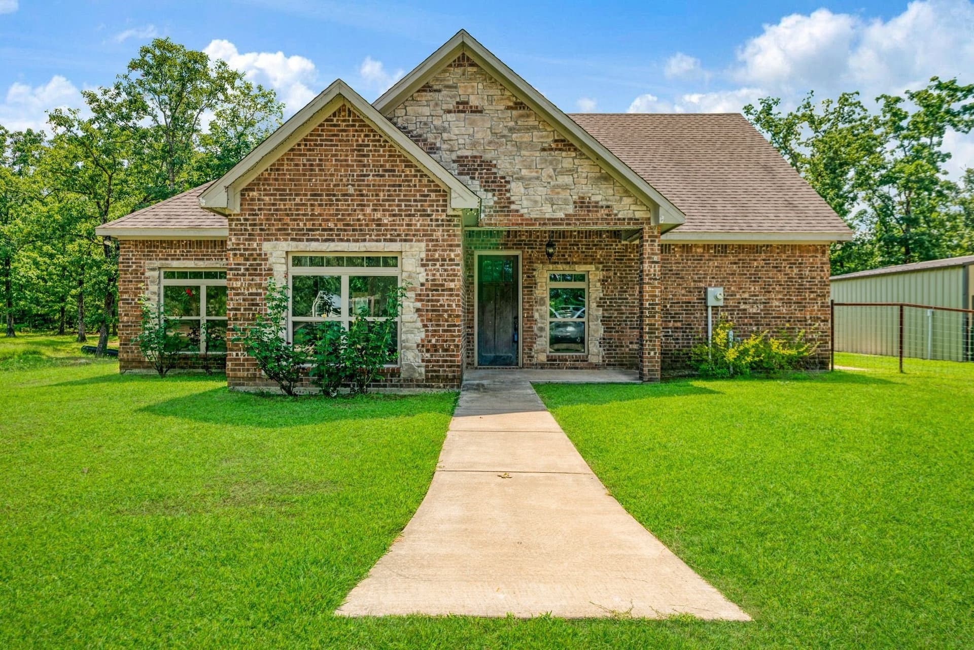 11.42 acres in Lamar County