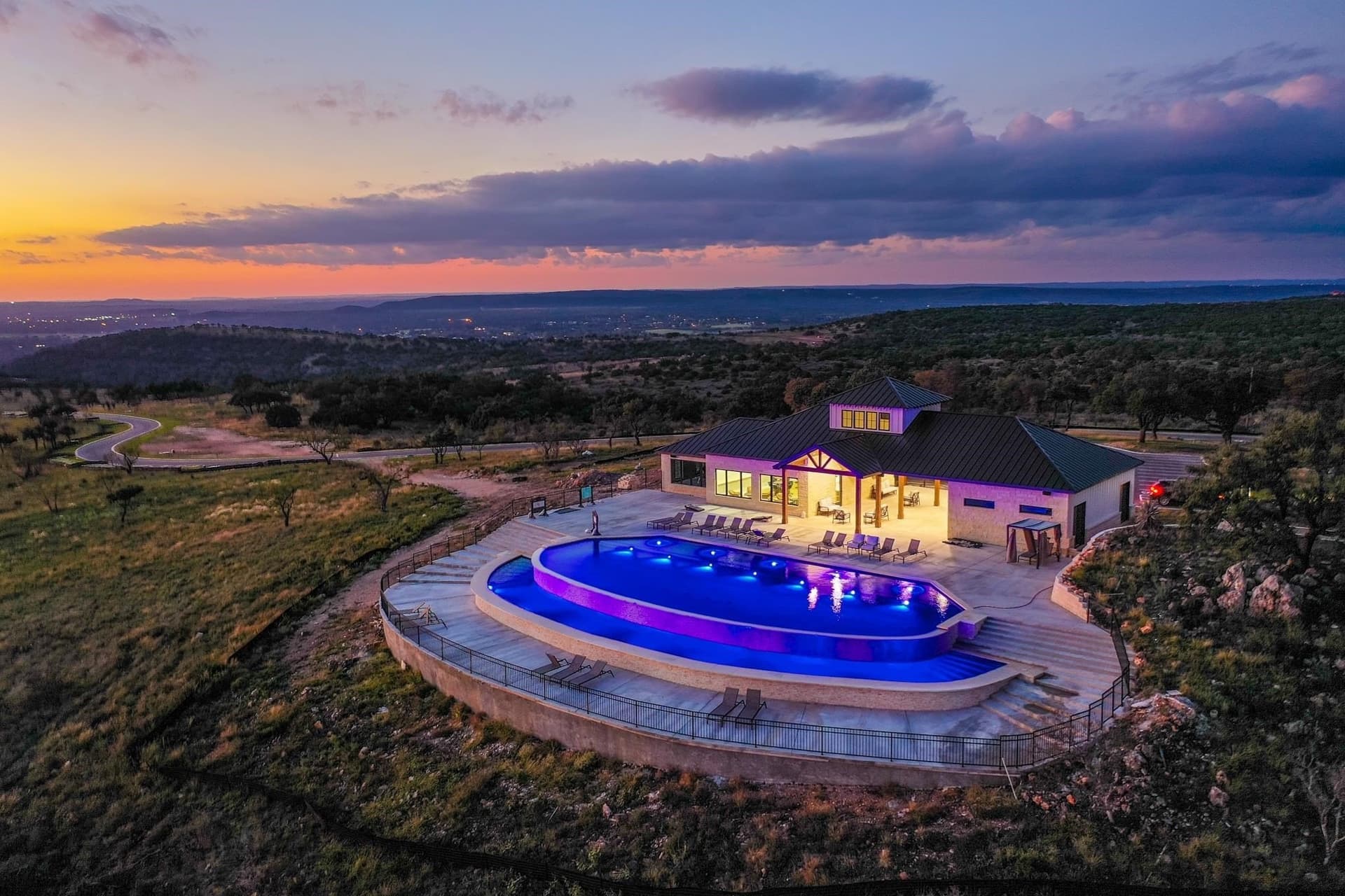 2.44 acres in Burnet County