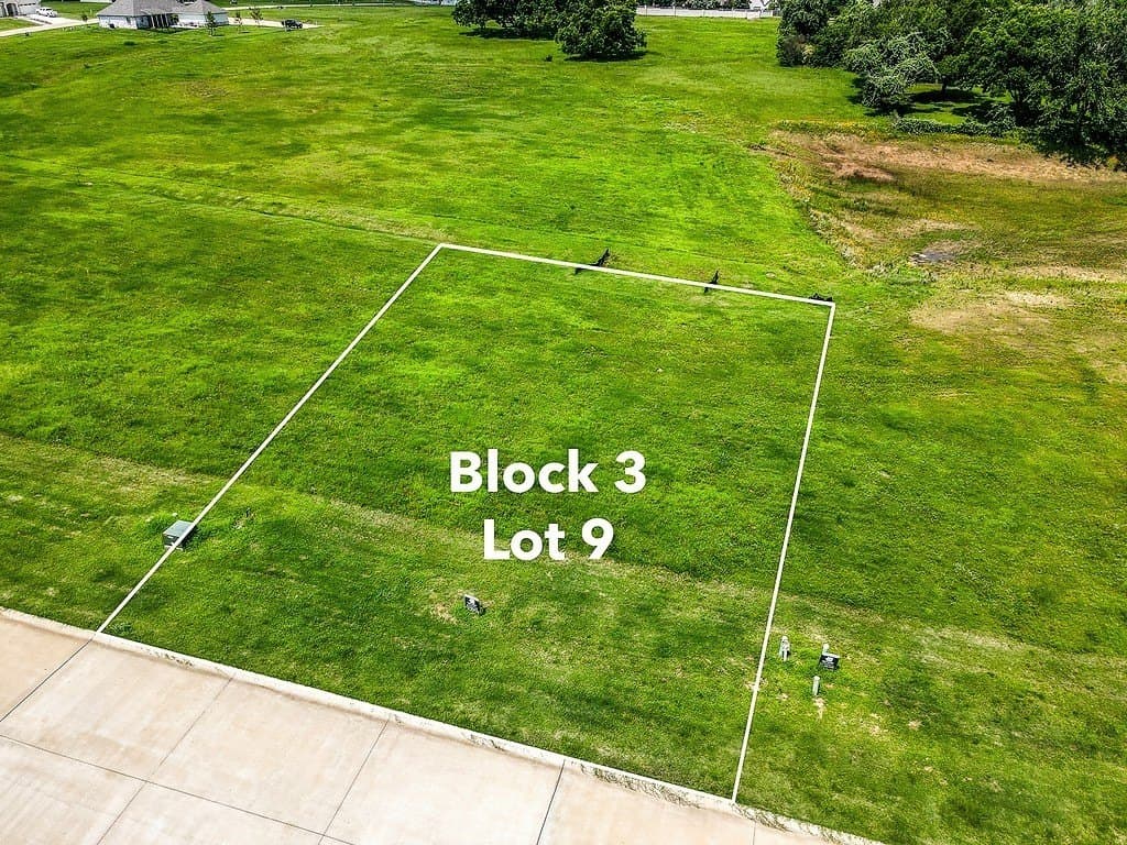 0.3 acres in Washington County