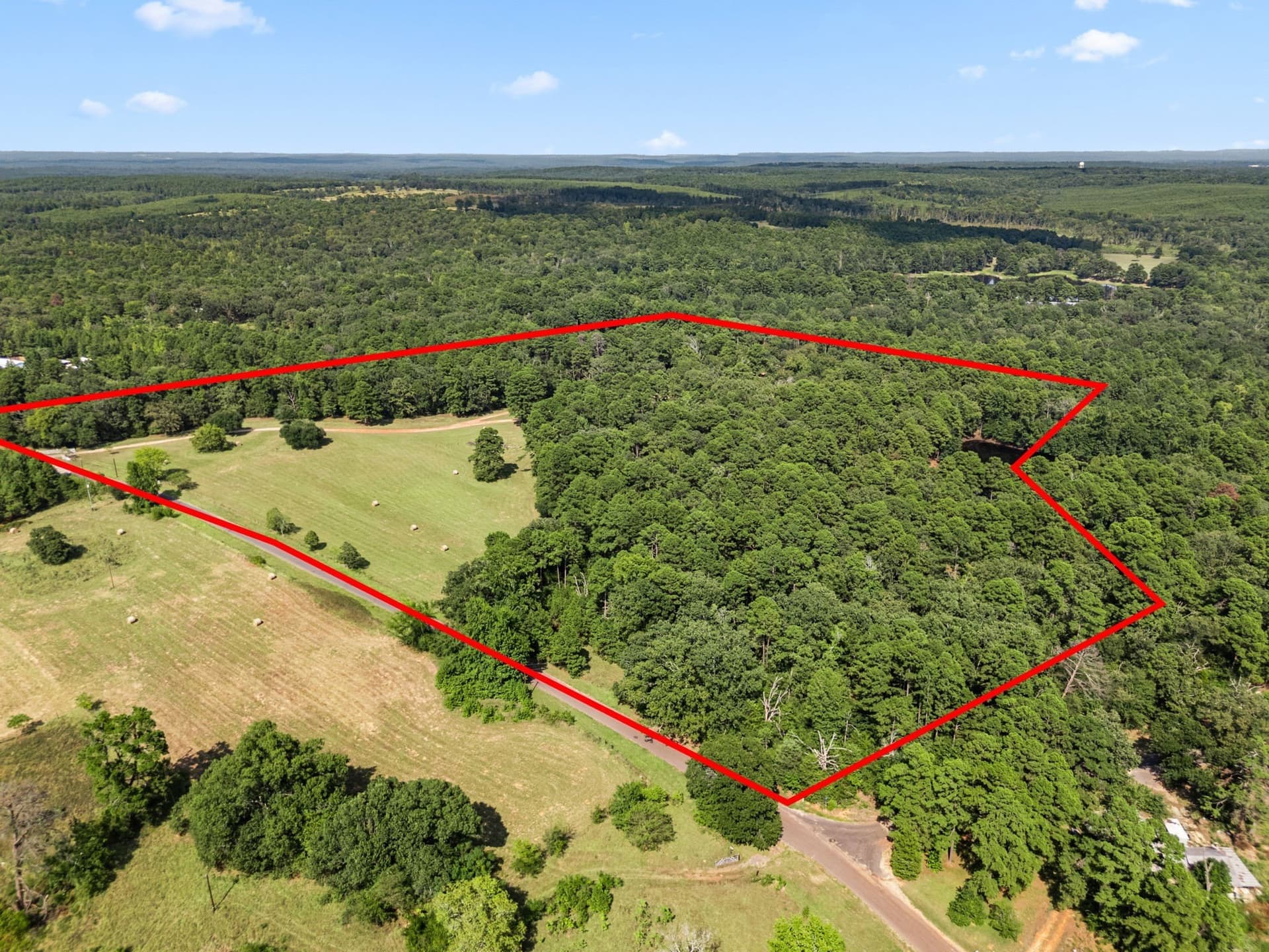 37.72 acres in Wood County