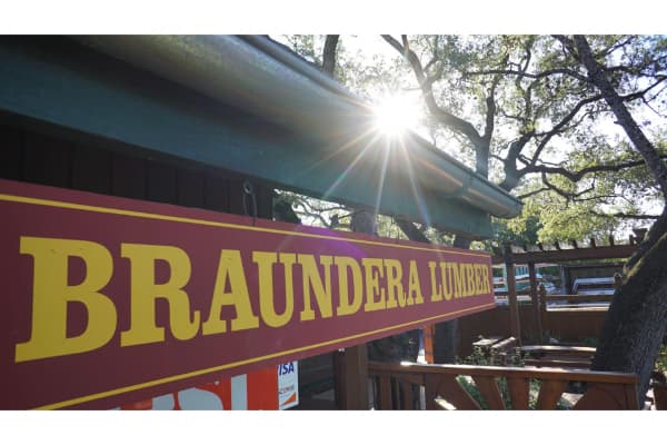 Braundera Yard & Hardware Inc