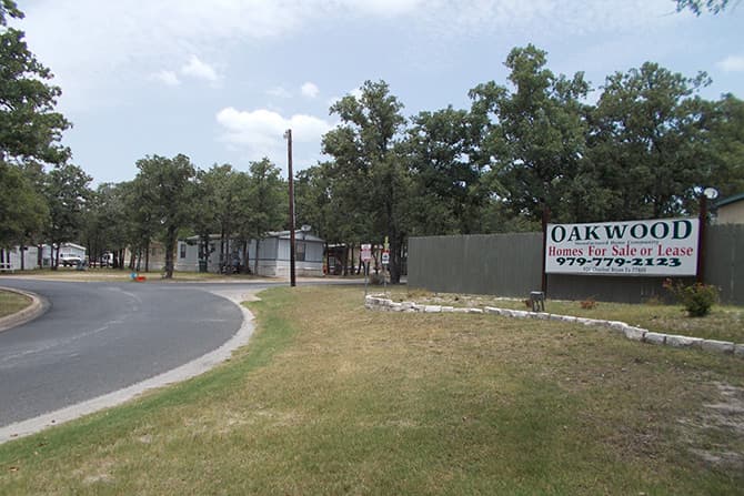 Oakwood Manufactured Home Community