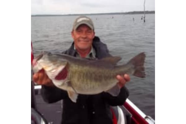 Bass Fishing With Eddie