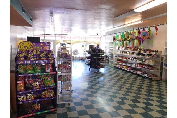 Herigon’s Threeway Market and Bait Shop